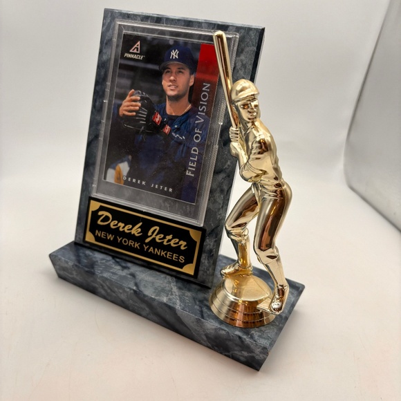 VTG New York Yankees Derek Jeter Field of Vision Card Decorative Plaque - Picture 9 of 12